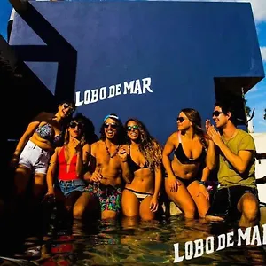 lobo-de-mar-hostel.quintano-roohotels.com/